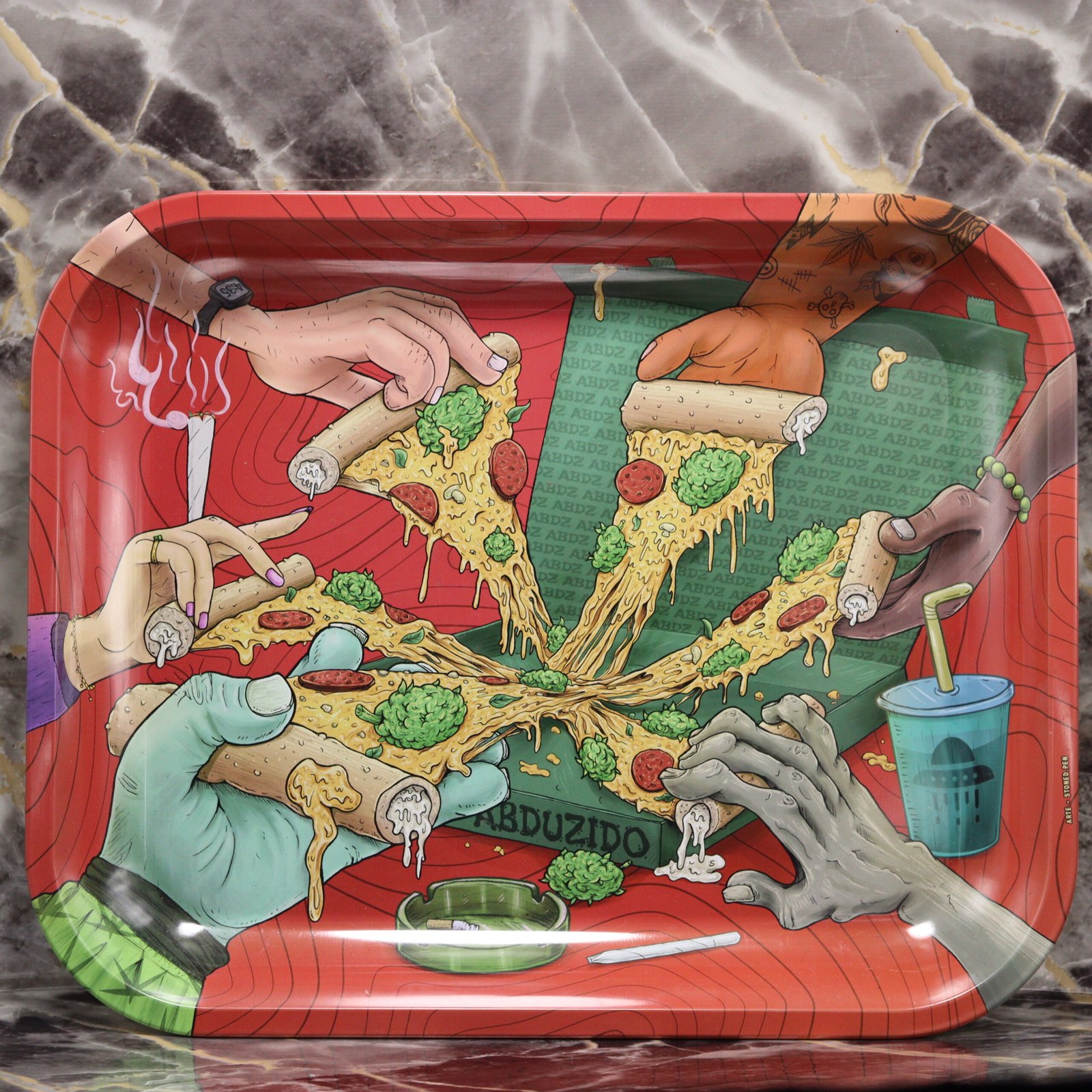 Bandeja Abduzido Grande Bateu a Larica